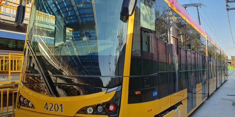 Nowe tramwaje dla Warszawy gotowe