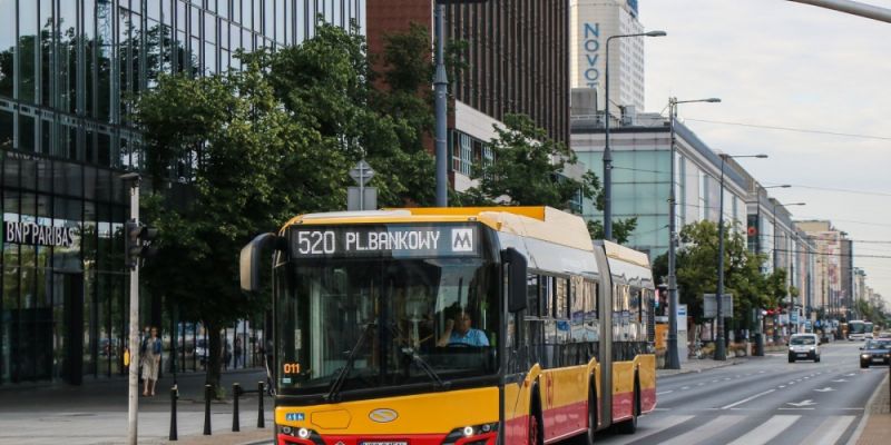 70 autobusów gazowych dla Warszawy