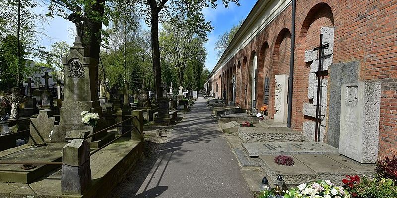 Stare Powązki – wszystkie groby policzone i opisane