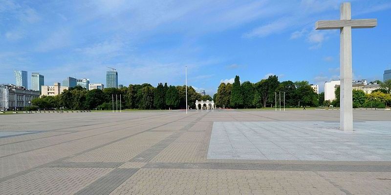 Plac Piłsudzkiego będzie należał do Województwa