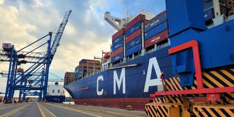 Nowy szlak handlowy otwarty! Pierwszy kontenerowiec z Korei Południowej w Gdańsku