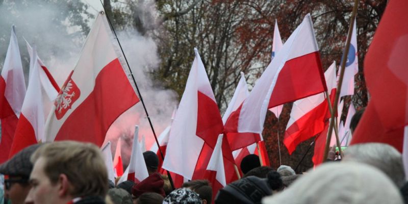 Marsz Niepodległości - marsz patriotów czy narodowców? Kto weźmie w nim udział, a kogo zabraknie?