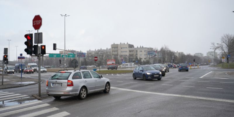 Kompleksowa przebudowa skrzyżowania ulicy Idzikowskiego i Alei Witosa