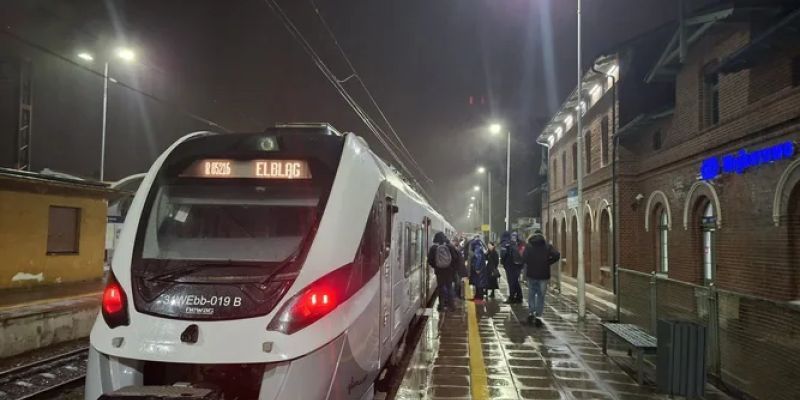 Mieszkańcy Pomorza najczęściej wsiadają do pociągów. Nowe dane UTK