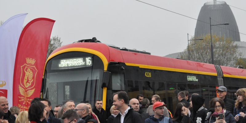 Tramwaje 14 i 16 nie jeżdżą do Wilanowa. Zerwana sieć trakcyjna