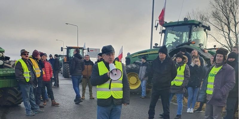 Krajowa siódemka zablokowana. Protestują rolnicy