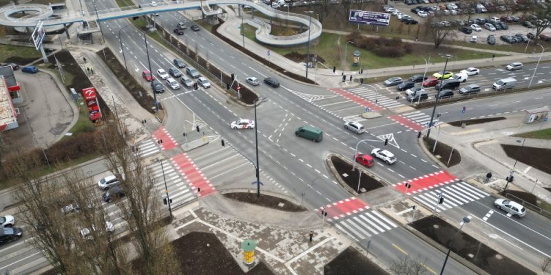 Mieszkańcy Gocławia w końcu mają do dyspozycji wygodne przejście dla pieszych