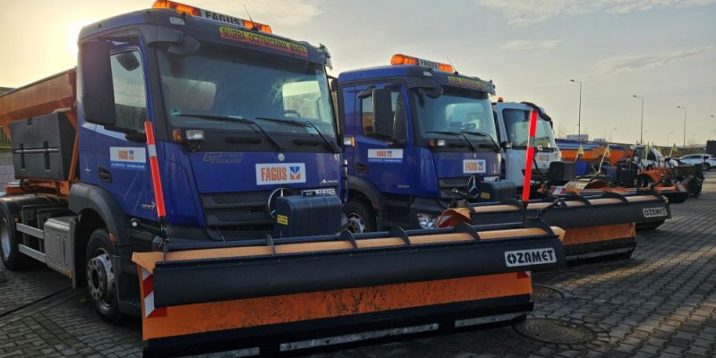 170 pługoposypywarek na ulicach Warszawy