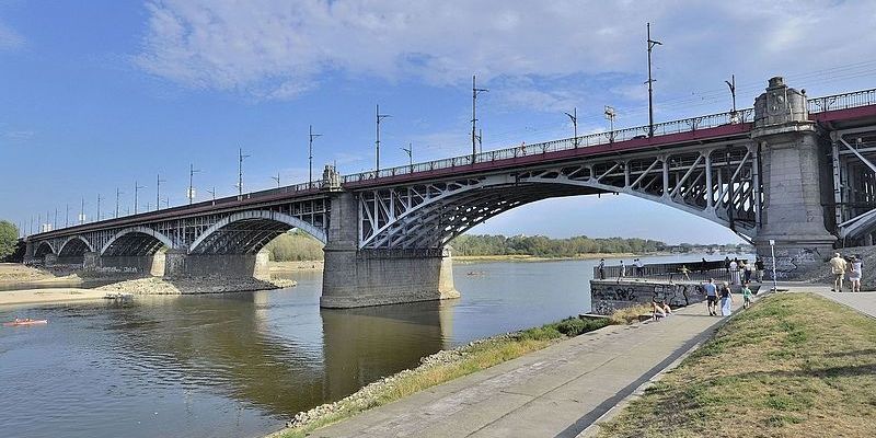 Jutro utrudnienia na moście Poniatowskiego - protest rowerzystów