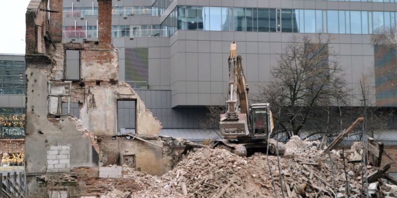 Radni chcą chronić pozostałości po kamienicy przy ul. Łuckiej 8