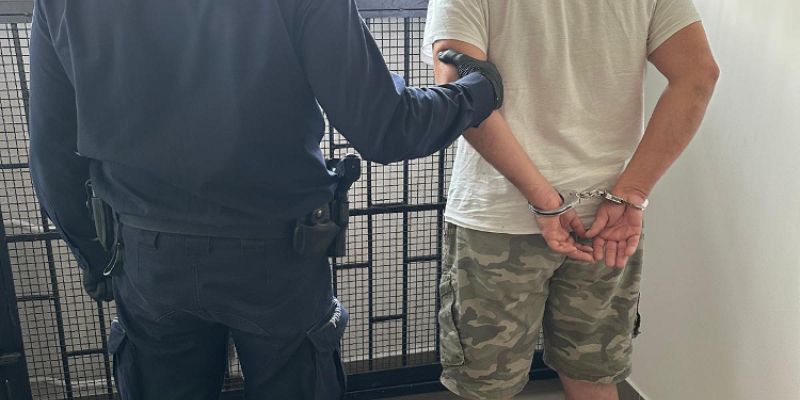 Michałowice: Chciał podpalić lokal wraz z przebywającymi tam osobami
