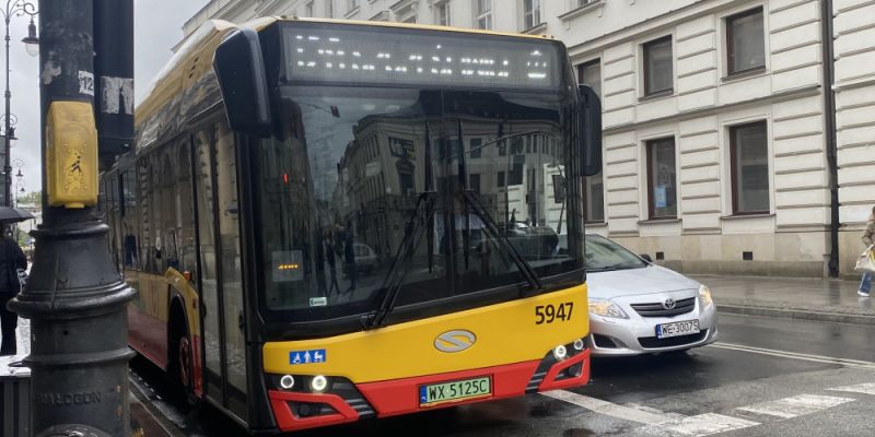 120 nowych autobusów dla Warszawy