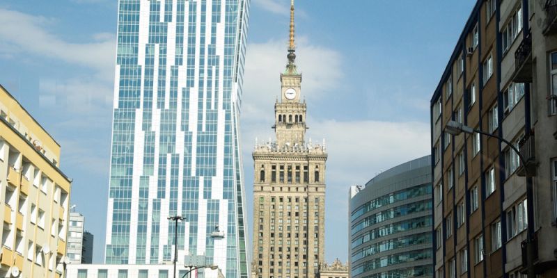 Nadchodzący tydzień w Warszawie: Od stand-upu po jogę i warsztaty