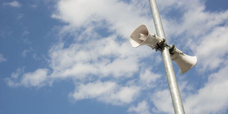 Syreny alarmowe w trzech dzielnicach Warszawy. Będą testy