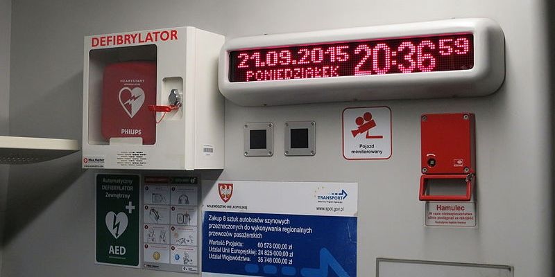 Defibrylatory w gdańskich autobusach i tramwajach