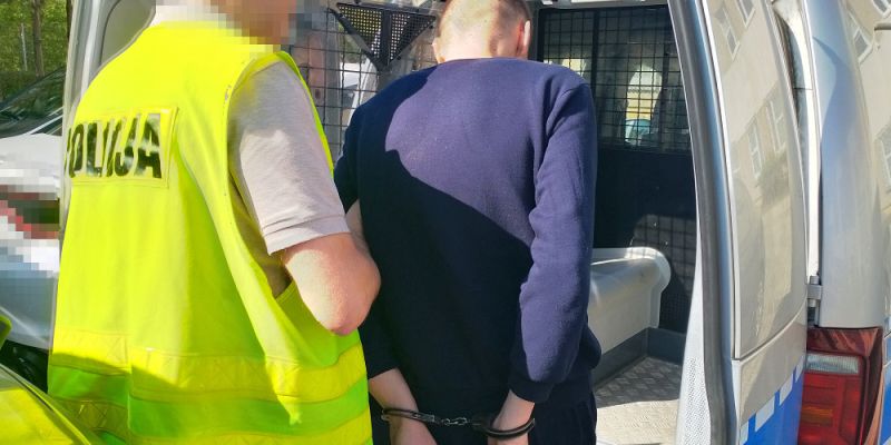 Brutalny atak na stacji metra Dworzec Wileński. 32-latek uderzał ofiarę tłuczkiem kuchennym