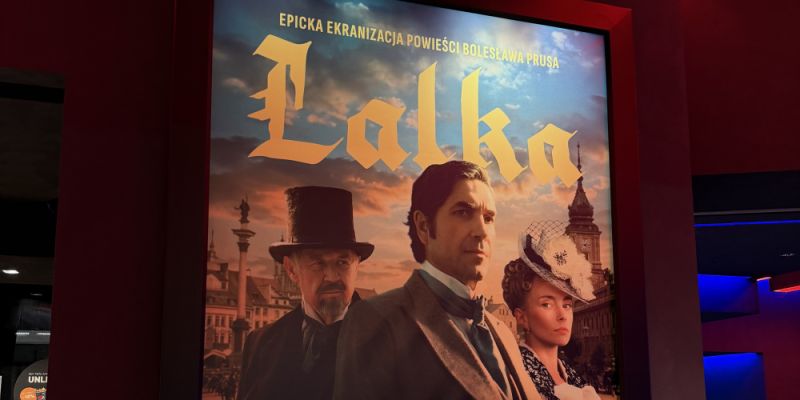 [RECENZJA] Nowa „Lalka” na wielkim ekranie. Wizualna perełka z nowoczesnym sznytem