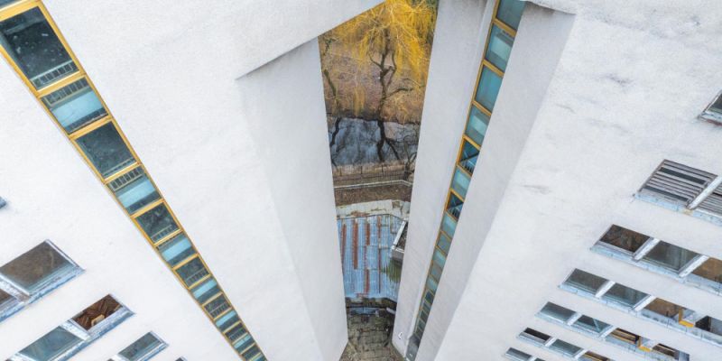 ,,Szpiegowo” przy Sobieskiego 100 zmieni się nie do poznania. Powstaną mieszkania komunalne