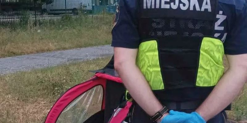 Pijany ojciec wziął dzieci na rower. Miał 2,6 promile we krwi