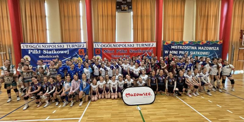IV Ogólnopolski Turniej Mini Piłki Siatkowej w Międzyborowie