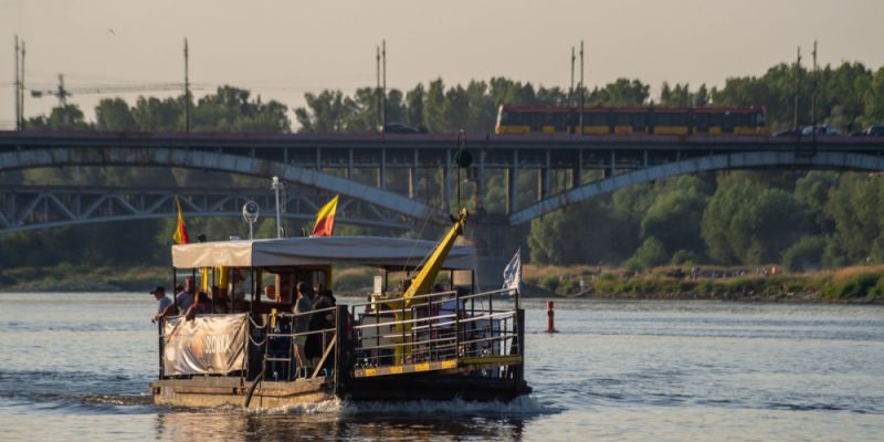Promy warszawskich linii turystycznych powracają na Wisłę