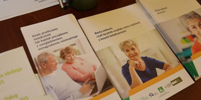 „Świadomy Senior - Bezpieczny Senior”. Rząd rusza z programem przeciwko oszustom