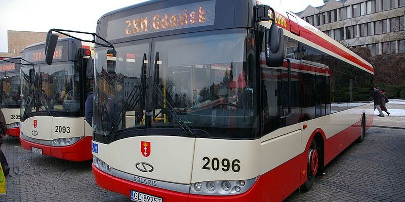 Gdańsk. Linie 108, 118, N4: powrót na stałe trasy. Linie 132, 154, 189, 256, N1: uruchomienie przystanku „Zaroślak” 01