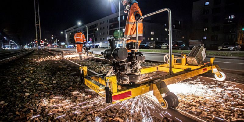 Rakowiecka znów przejezdna dla kierowców. Niedługo zakończenie prac