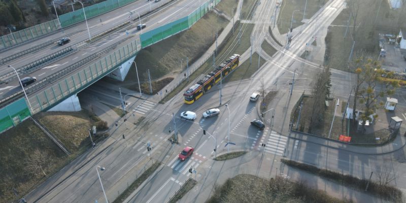 Czy Bielany ponownie staną w ogromnym korku? ZDM włącza światła na Książąt Mazowieckich