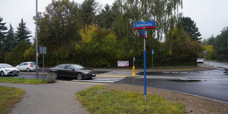 Ulica Bolimowska staje się bezpieczniejsza: progi, azyle i nowa organizacja ruchu