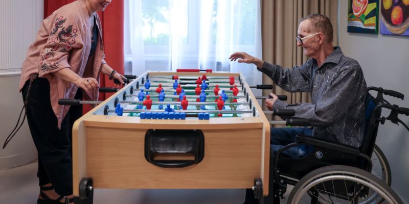 Nowa przestrzeń dla seniorów – „Kącik babci i dziadka” w warszawskim DPS-ie