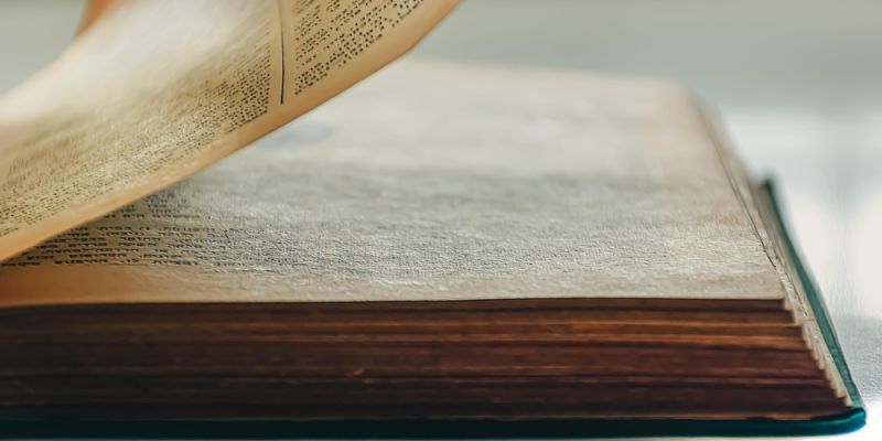 10 książek na długie jesienne wieczory