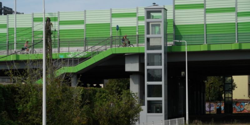 Zmodernizują windy przy PKP Gocławek