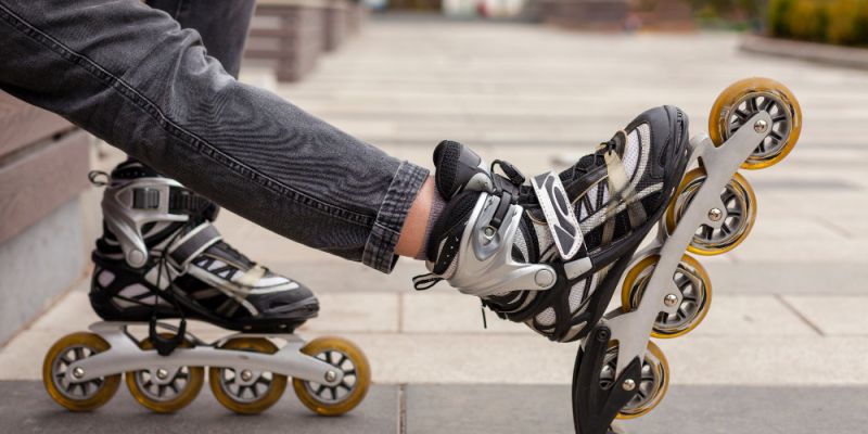Warszawa startuje z nauką jazdy na rolkach – zajęcia dla dzieci i dorosłych w Skateparku Jutrzenka