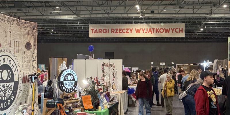 Targi Rzeczy Wyjątkowych: autorski design, ceramika i moda od lokalnych artystów