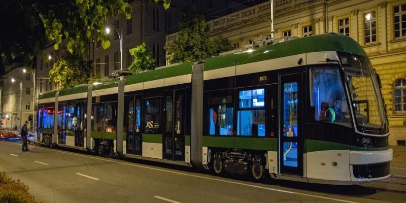 Biało-zielony tramwaj im. Romana Rogocza – jutro uroczystość nadania imienia