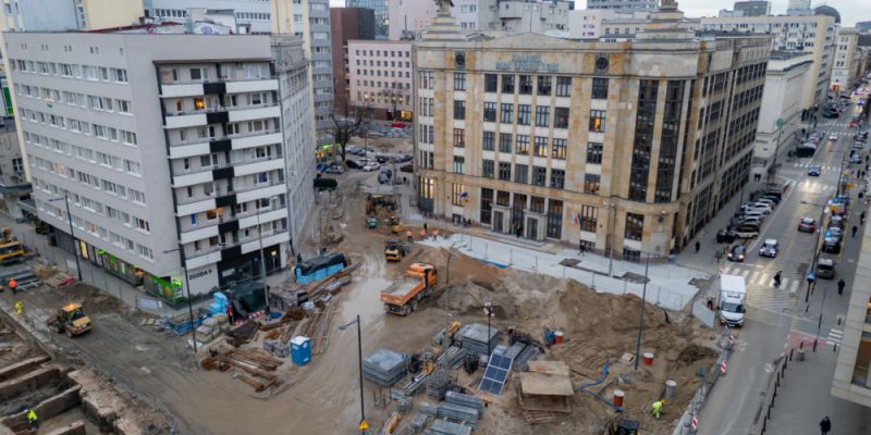 Postęp prac nad Nowym Centrum Warszawy w rejonie ulic Złotej i Zgoda