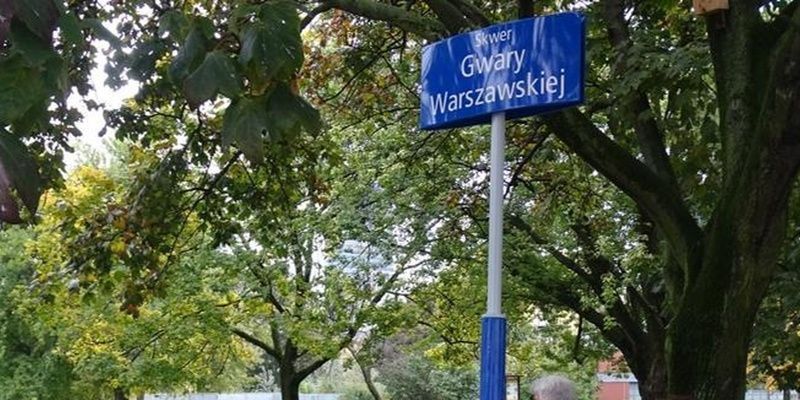 Skwer Gwary Warszawskiej przestał być najbardziej zaniedbanym miejscem na Woli