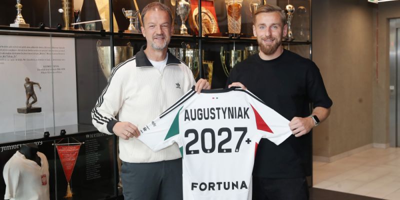 Rafał Augustyniak na dłużej w Legii