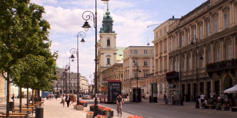 Wraca deptak na Nowy Świat i Krakowskie Przedmieście