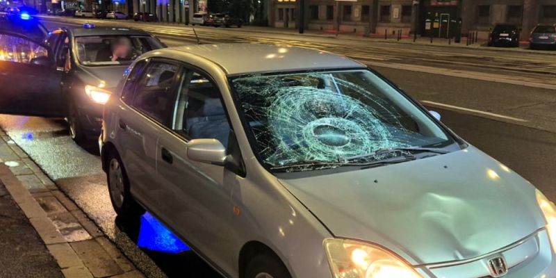 Pijany kierowca potrącił kobietę na pasach i uciekł z miejsca zdarzenia