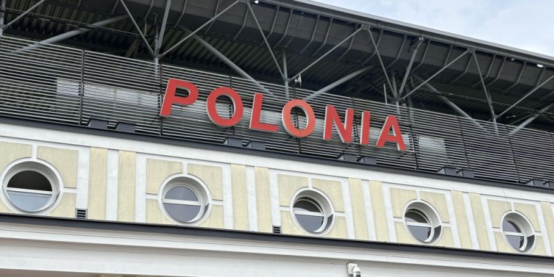 Daniel Vega Cintas na dłużej w Polonii Warszawa
