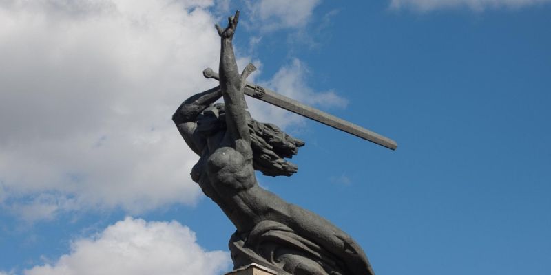 Majówka z kulturą. Jak ciekawie spędzić wolny czas w stolicy?