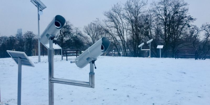 Teleskopy astronomiczne w parku Moczydło