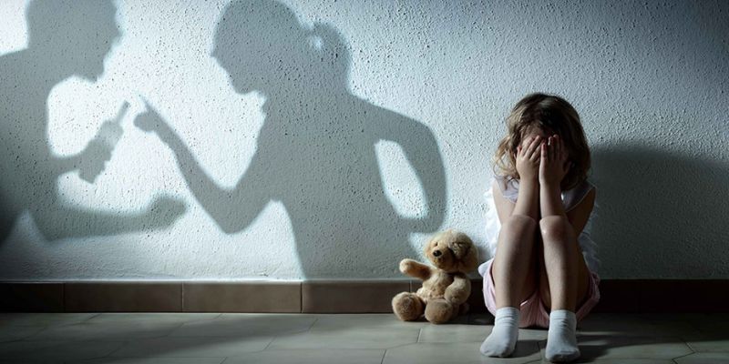 Złamane więzy: Historia przemocy domowej, która trzyma za serce