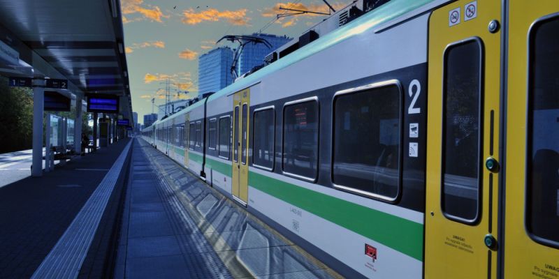 Śmiertelne potrącenie 62-latka na torach w Warszawie