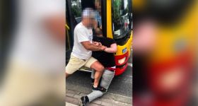 Kierowca autobusu wołał o pomoc – uzyskał ją od żołnierza WOT