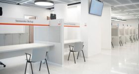 Dłuższe godziny pracy urzędów przed wyborami
