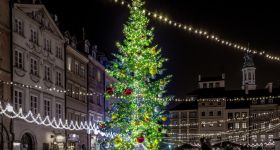 Świąteczno-noworoczny deptak na Trakcie Królewskim - stolica zaprasza na zimowe spacery