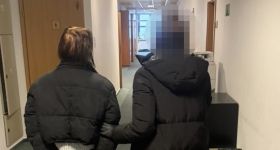 Doszło do awantury w metrze – 25-latek i 18-latka usłyszeli zarzuty